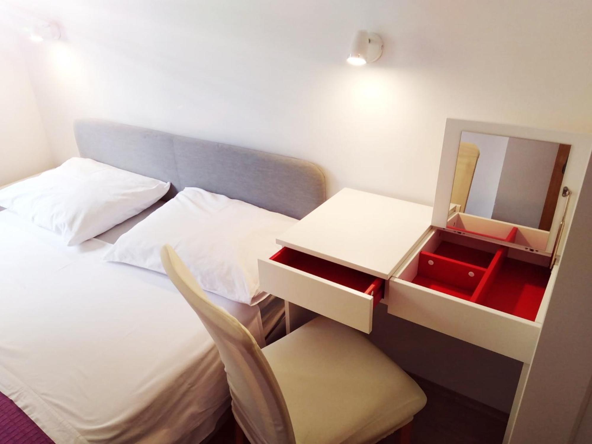 Apartment Mia - Spacious Apartment On 85 M2 With Beautiful Sea View Trogir Szoba fotó