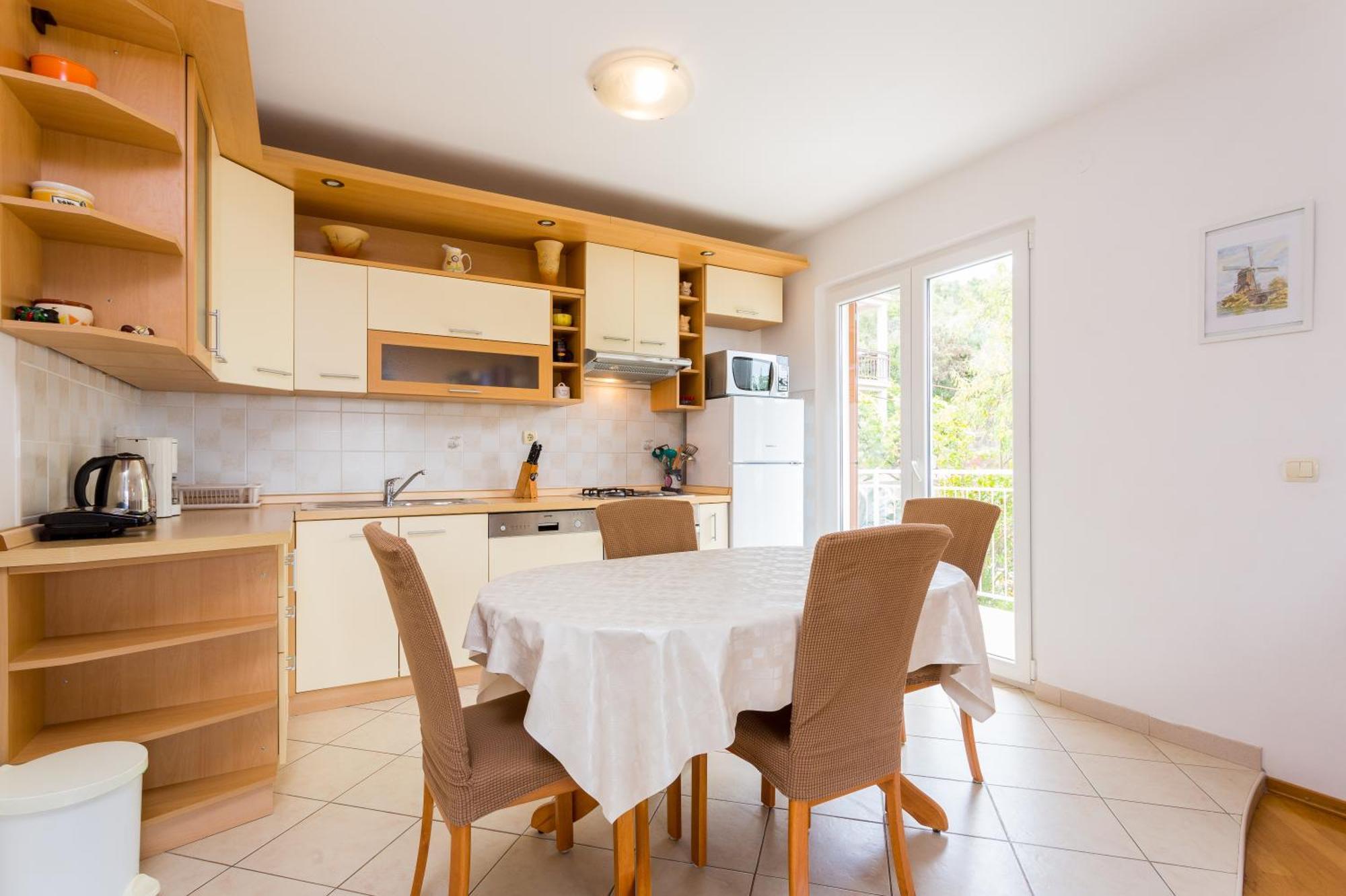 Apartment Mia - Spacious Apartment On 85 M2 With Beautiful Sea View Trogir Kültér fotó